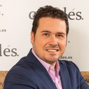 Adrián Camacho - Fiscal/Contable